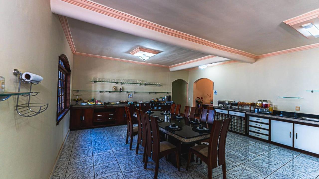 Pousada Casarao Na Serra 瓦尔任博尼塔 外观 照片